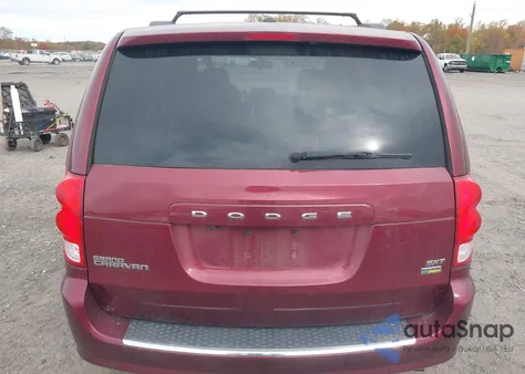 2018 Dodge Grand Caravan Sxt z USA, uszkodzony, nr VIN 2C4RDGCG7JR240179